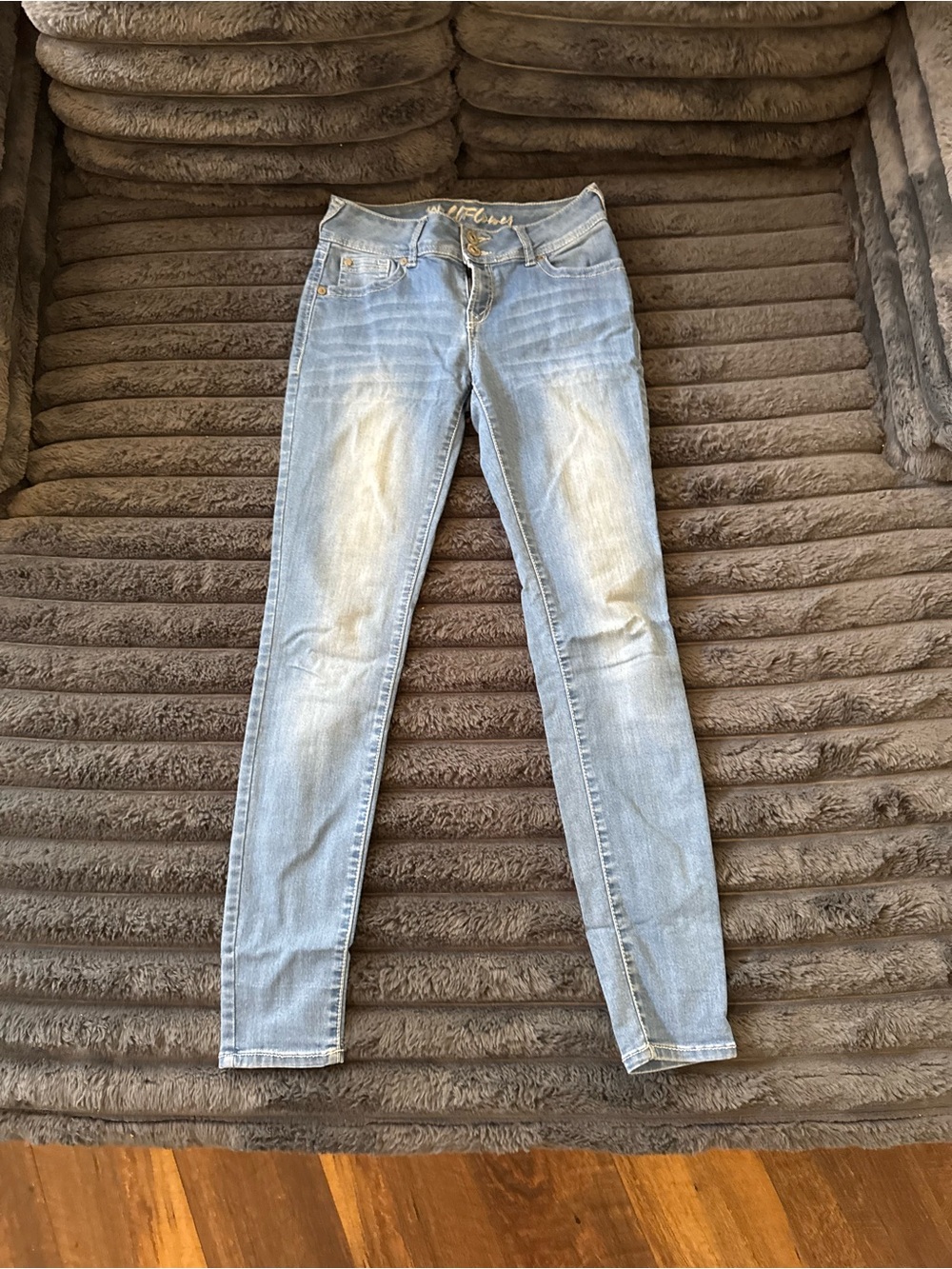 Wallflower Light Wash Skinny Jeans